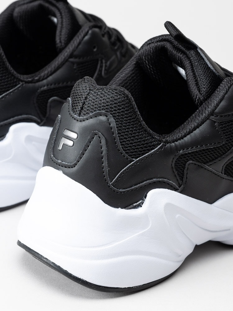 FILA - Collene Wmn - Svarta chunky sneakers