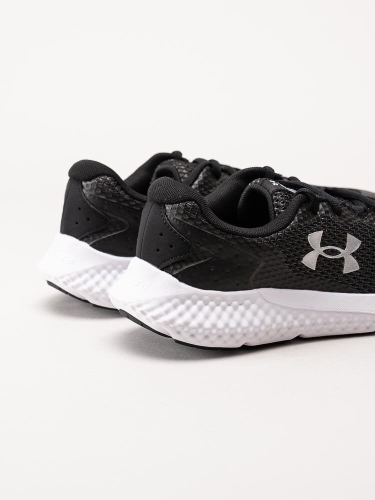 Under Armour - W Charged Rogue 3 - Svarta sneakers i textil