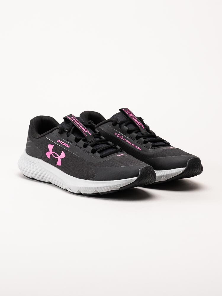 Under Armour - W Charged Rogue 3 - Svarta sneakers i textil