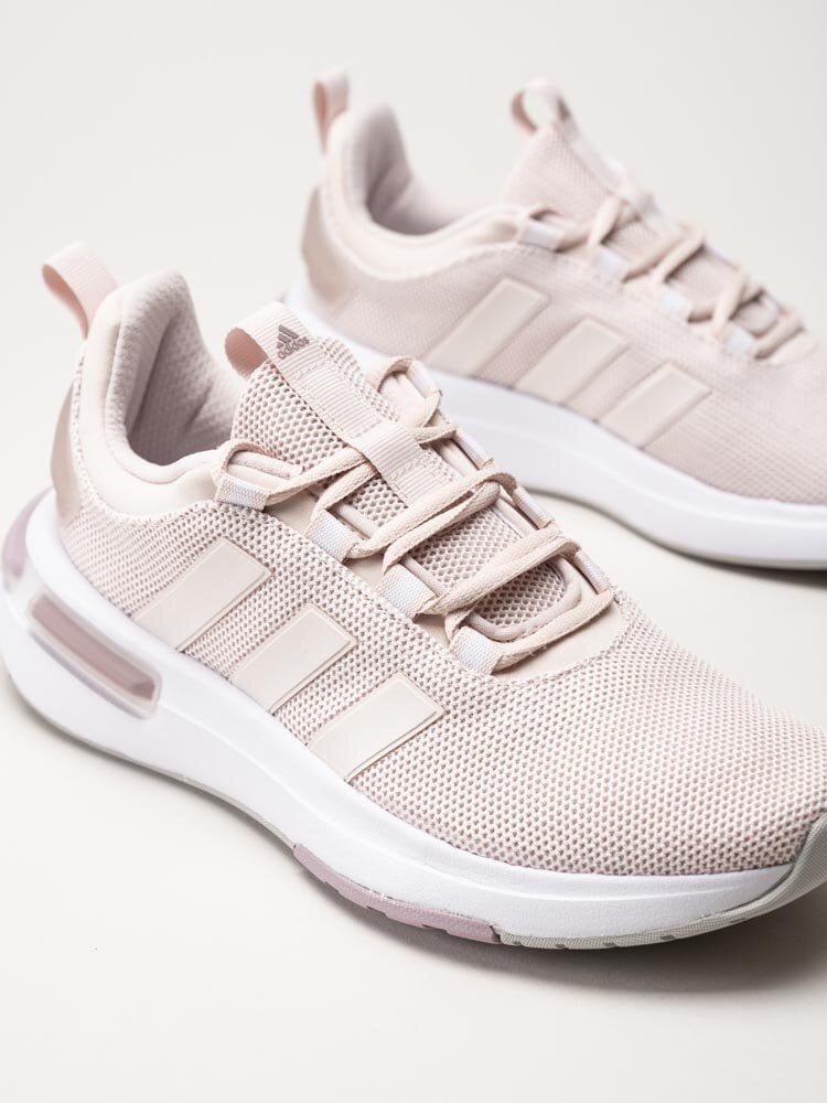 Adidas - Racer TR23 - Ljusrosa sneakers i textil