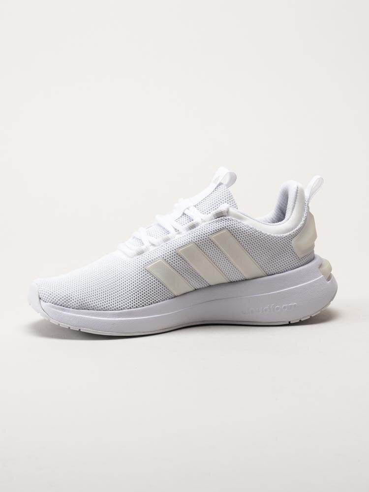 Adidas - Racer TR23 - Vita sneakers i textil