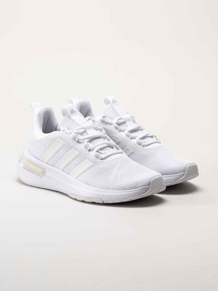 Adidas - Racer TR23 - Vita sneakers i textil