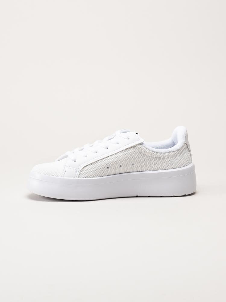 Lacoste - Vita platåsneakers i textil