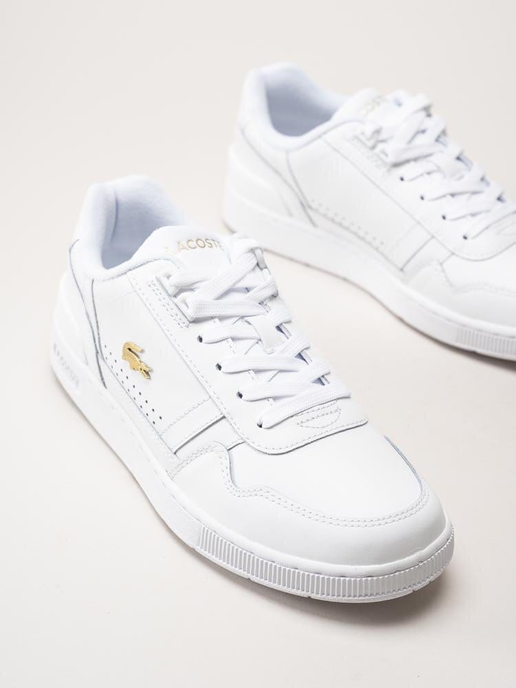 Lacoste - Vita klassiska sneakers i skinn