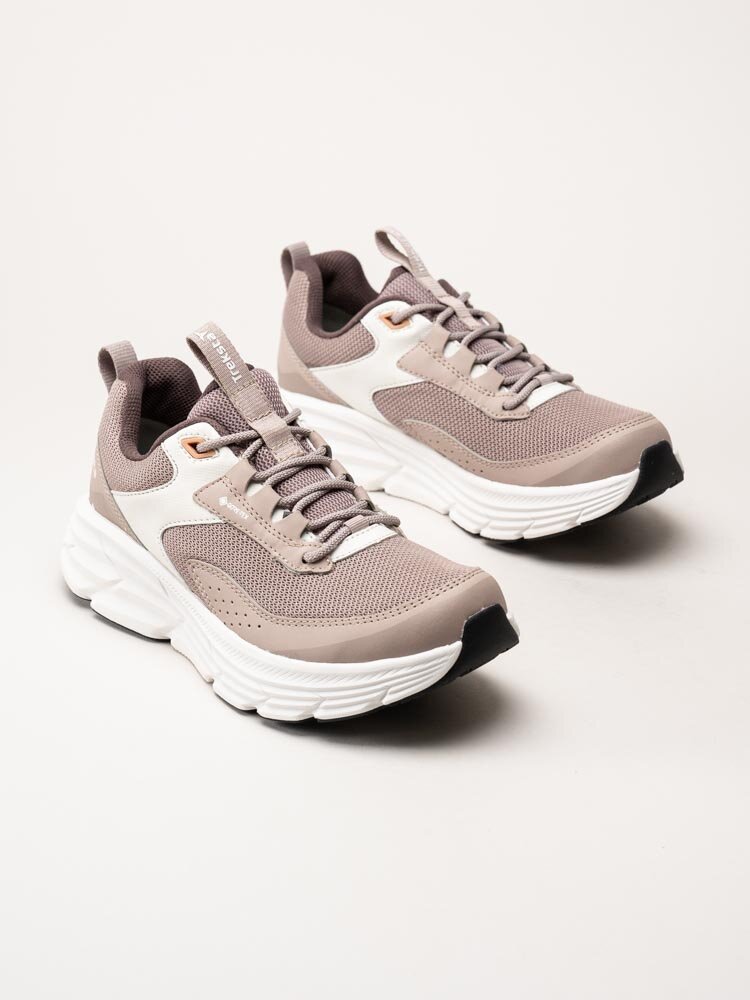 Treksta - Gravity Lace GTX - Ljusrosa sneakers med Gore-Tex