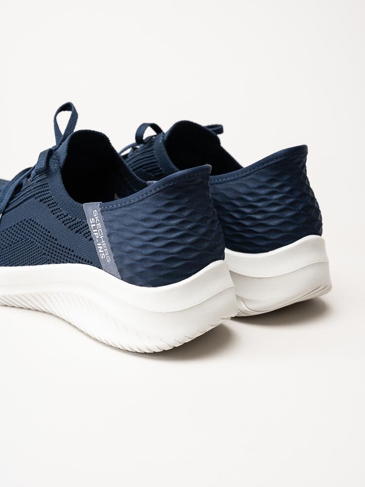 Skechers - Ultra Flex 3.0 Brilliant Path - Navyfärgade slip-ins sneakers i textil