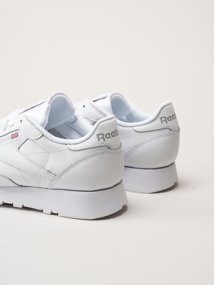 Reebok - Classic Leather - Vita retrosneakers i skinn