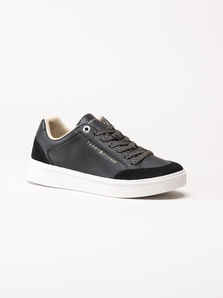 Tommy Hilfiger - TH Seasonal Court Sneaker - Svarta sneakers i skinn