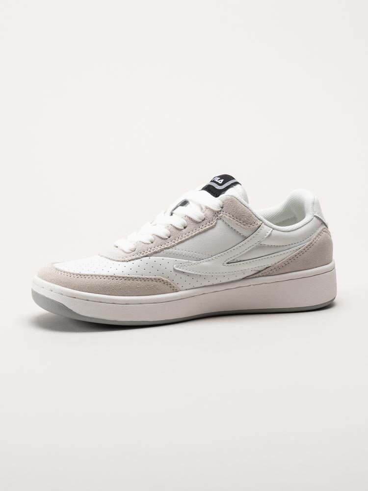 FILA - Sevaro S Wmn - Vit grå sneakers i skinn och mocka