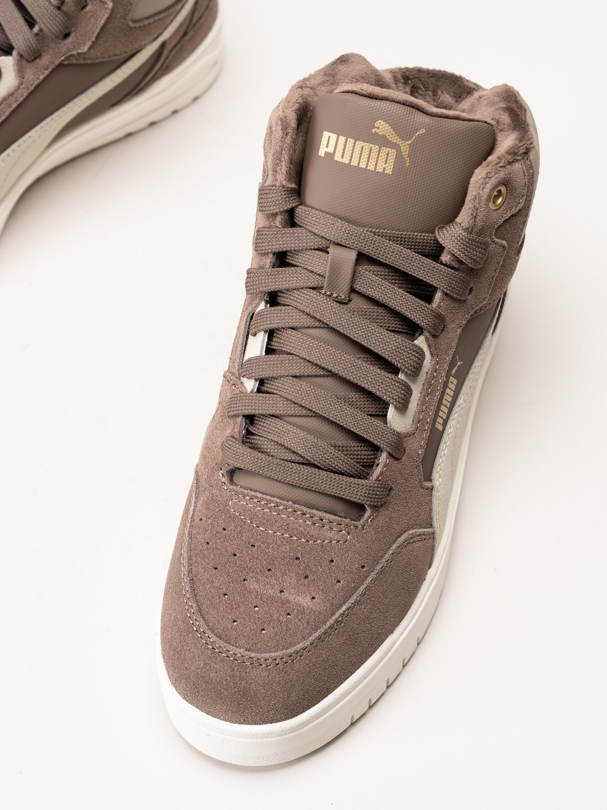 Puma - Shuffle Downtown Mid Wtr - Bruna fodrade sneakers i mocka