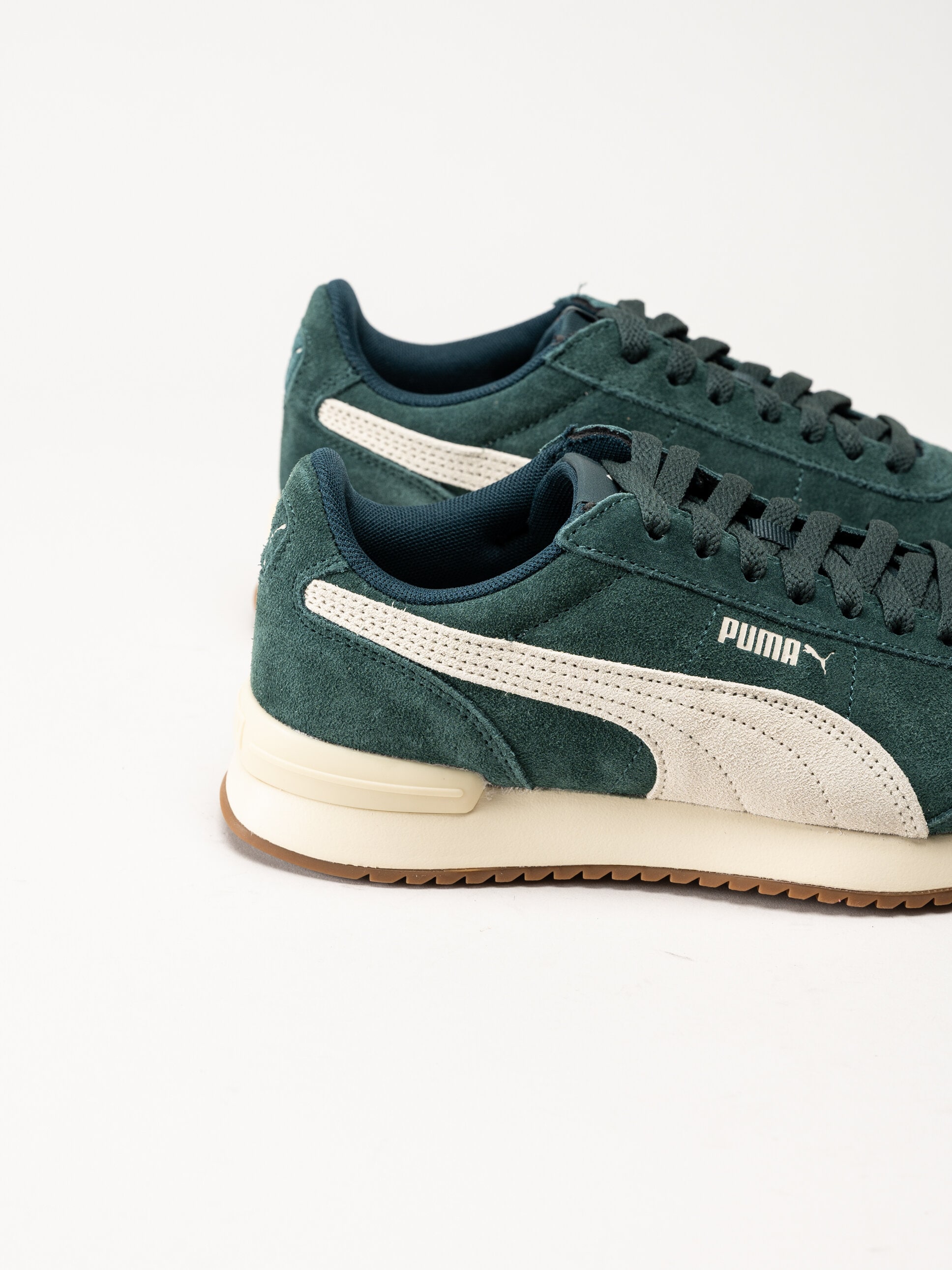 Puma - R78 Wind Sd - Gröna sneakers i mocka