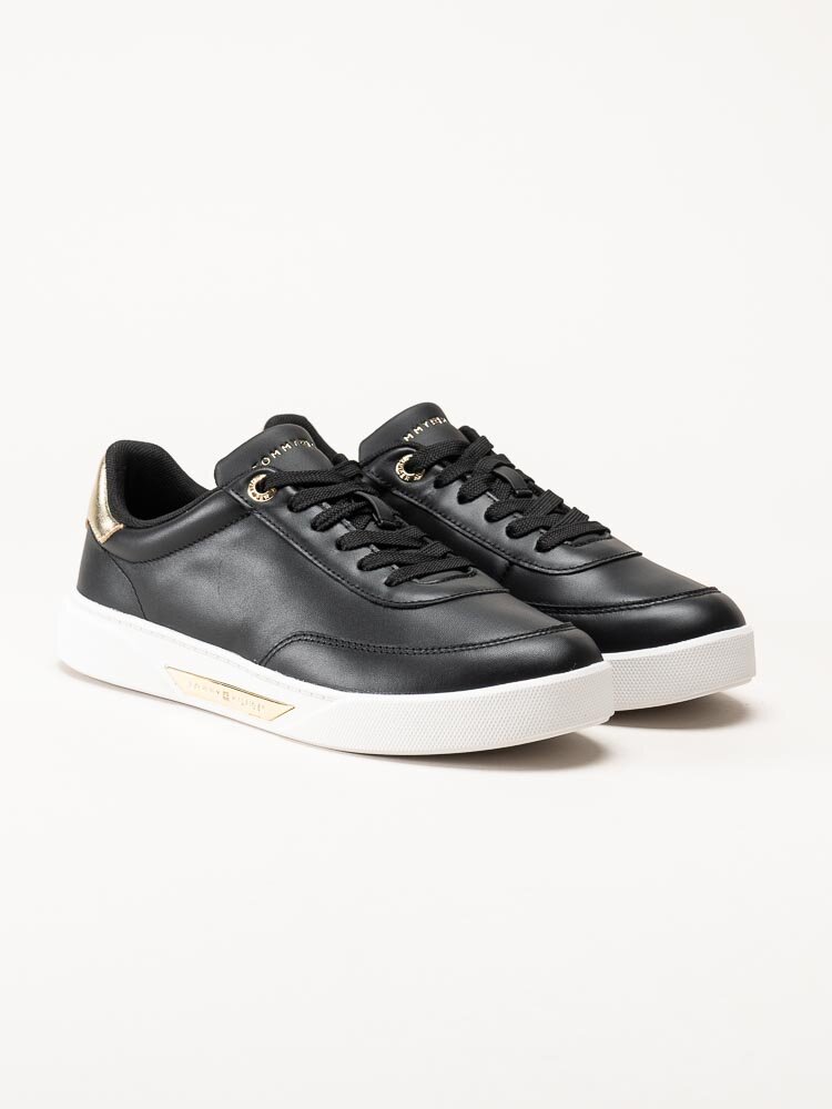 Tommy Hilfiger - Essential Chic Court - Svarta sneakers i skinn