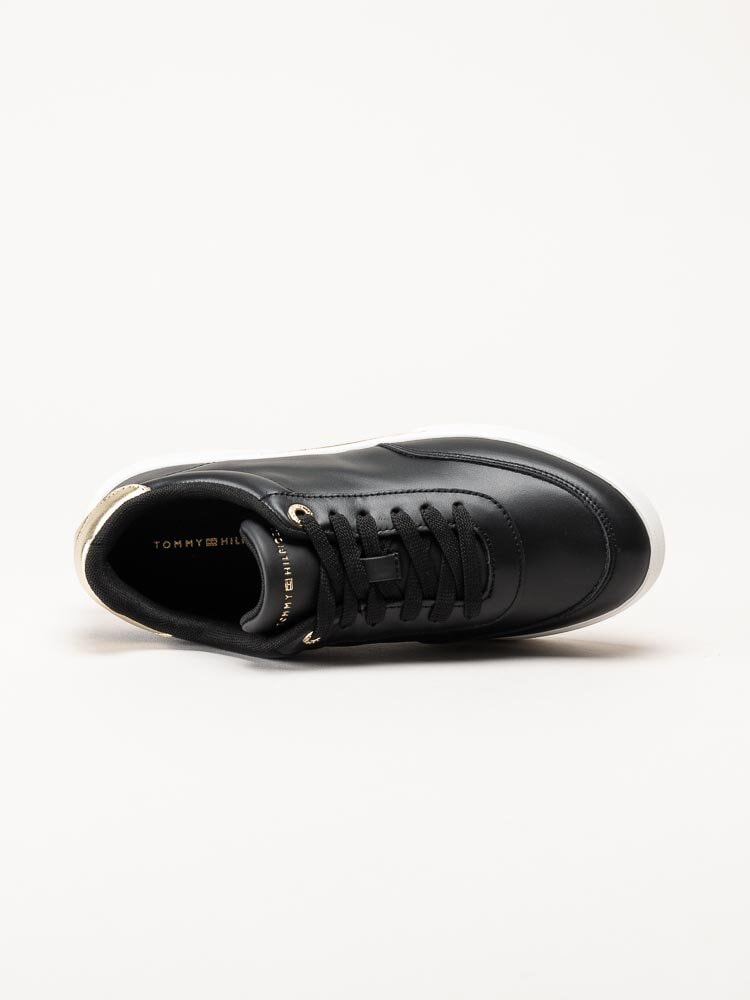 Tommy Hilfiger - Essential Chic Court - Svarta sneakers i skinn