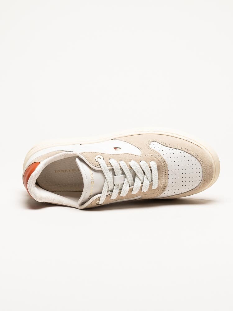 Tommy Hilfiger - TH Sporty Cupsole - Vita sneakers i skinn och mocka