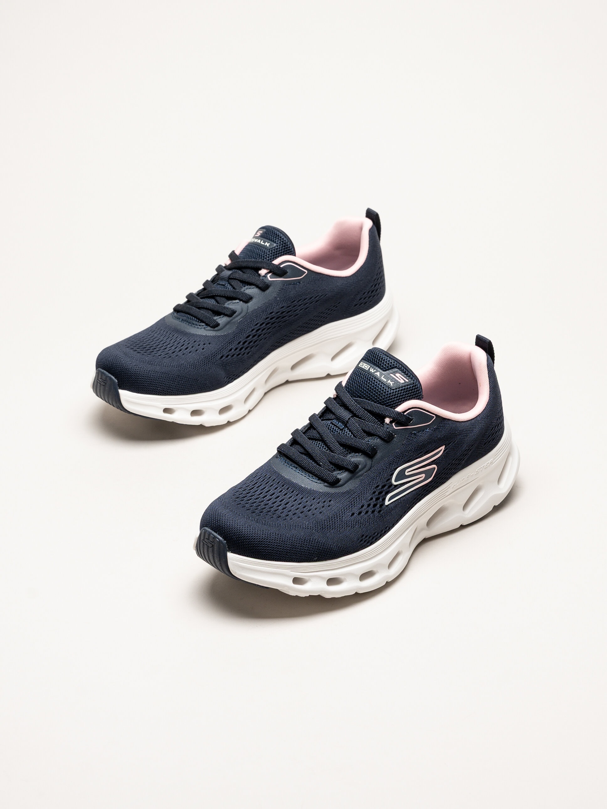Skechers - Go Walk Glide Step 2.0 - Mörkblå sneakers i mesh
