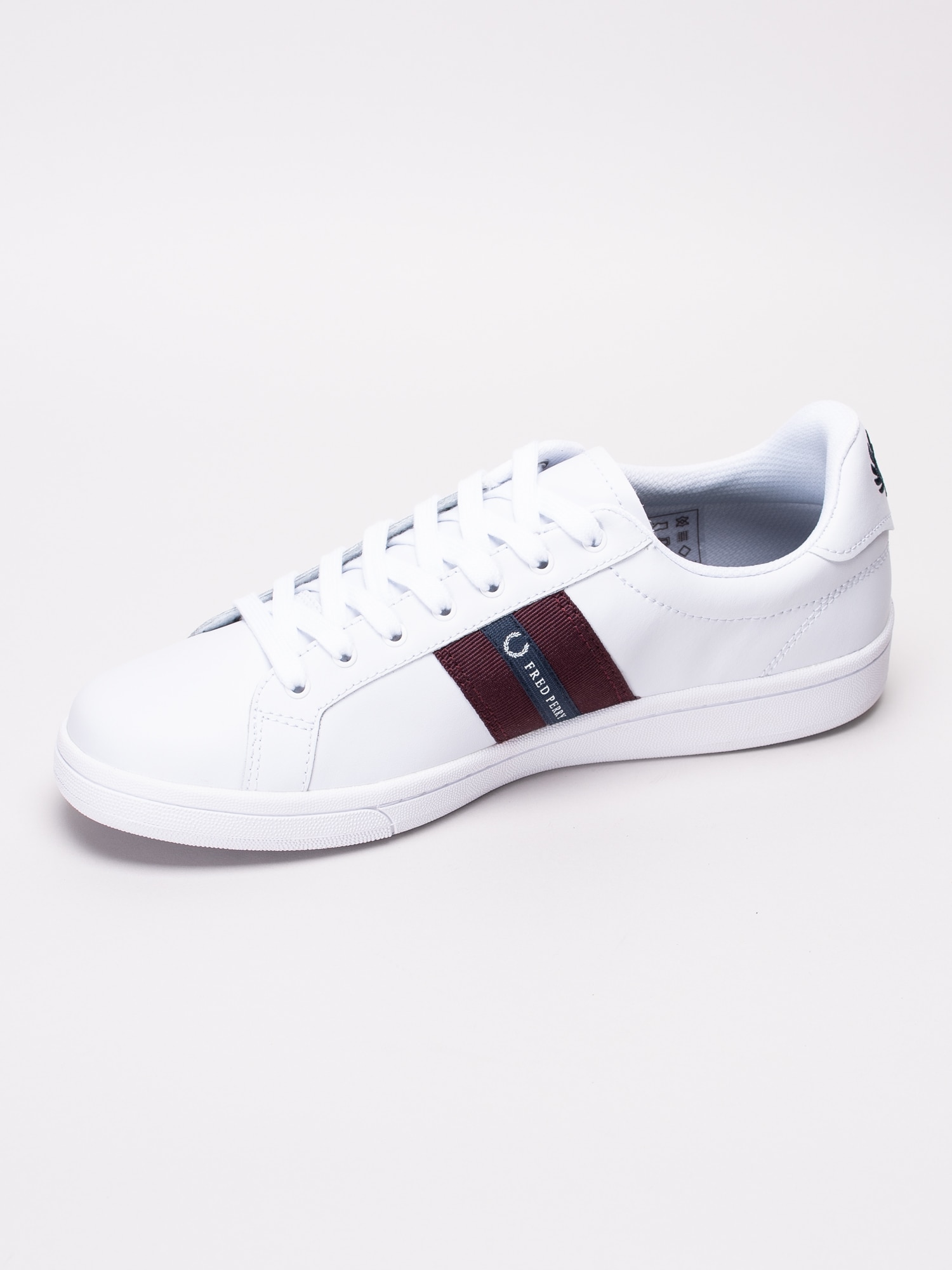 58191027 Fred Perry B5178-100 vita sneakers med mörkrött canvasband-2