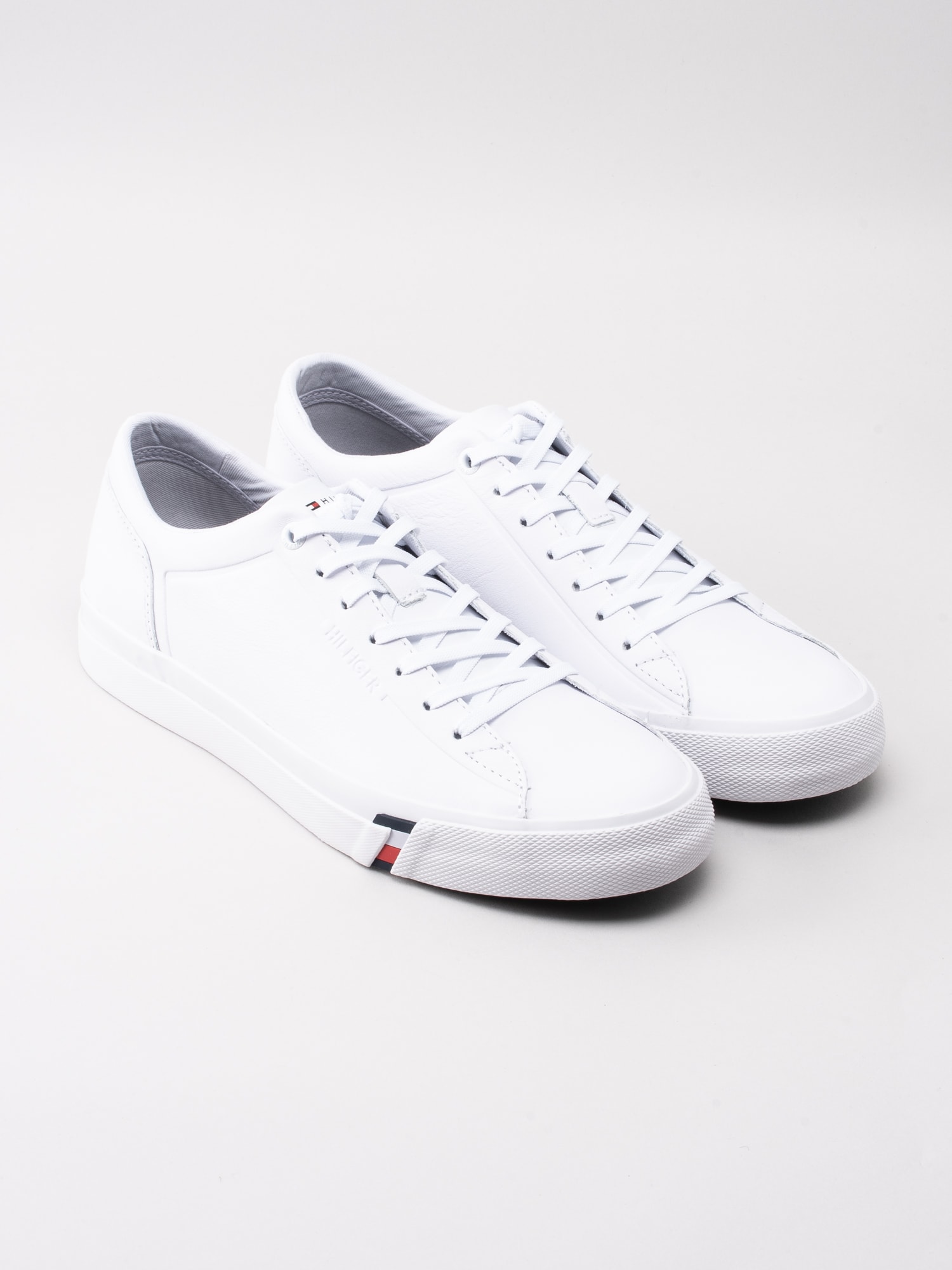 58191054 Tommy Hilfiger Dino 6A FM0FM02089-100 vita sneakers-3