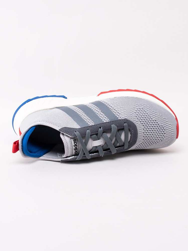 58201006 Adidas Phosphere EG3491 Ljusgrå sportiga sneakers med röda och blå detaljer-4