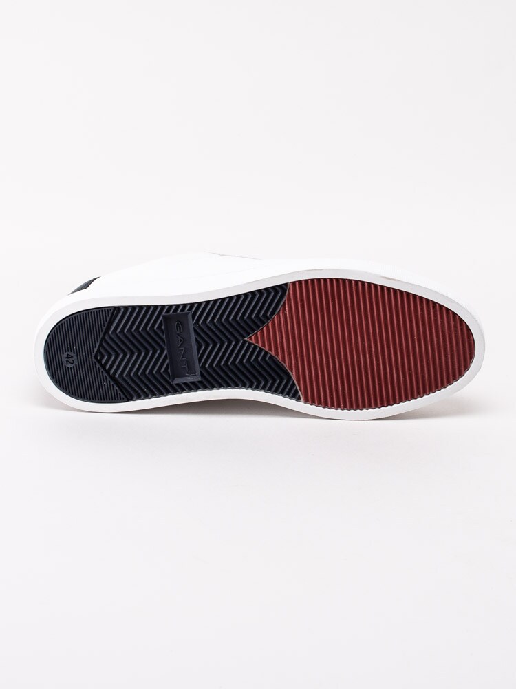 58201038 Gant Mc Julien 20631490-G290 Vita sneakers i skinn med svart bakparti-5
