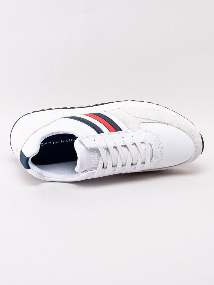 58201068 Tommy Hilfiger Modern Corporate Leather Runner FM02662-YBS Vita sneakers signaturfärger-4