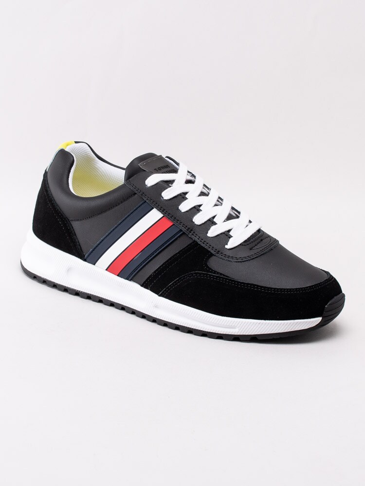 58201069 Tommy Hilfiger Modern Corporate Leather Runner FM02662-BDS Svarta sneakers med signaturfärger-1