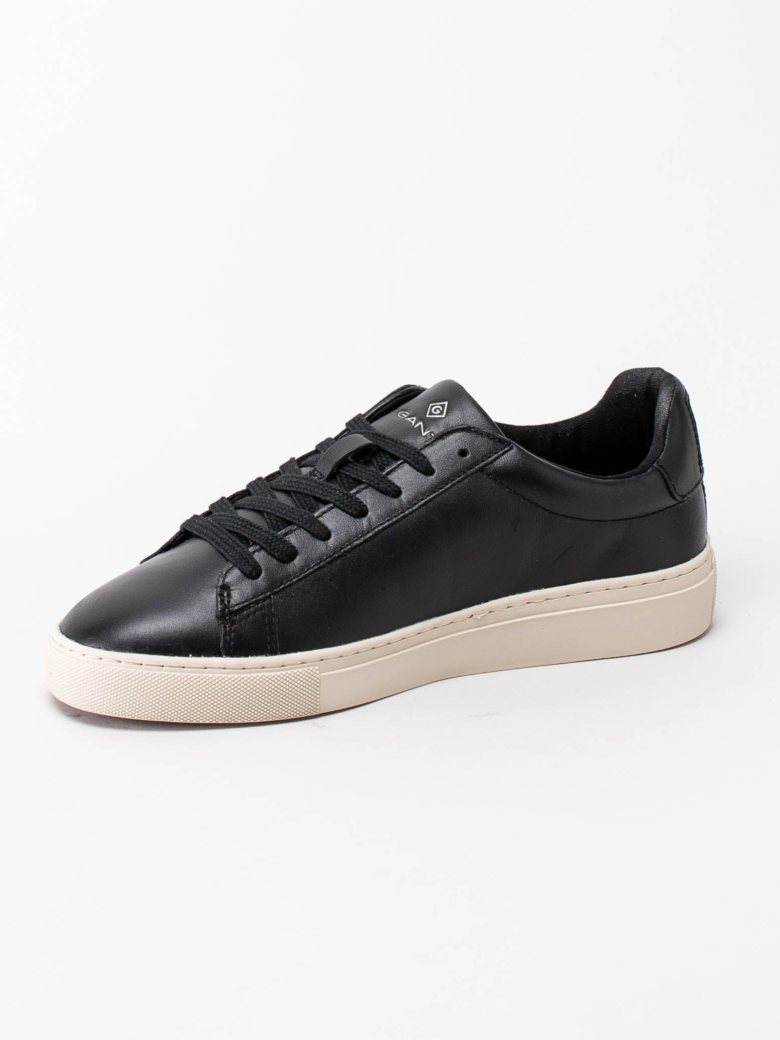 58203056 Gant Mc Julien Black Svarta stilfulla sneakers i skinn-2