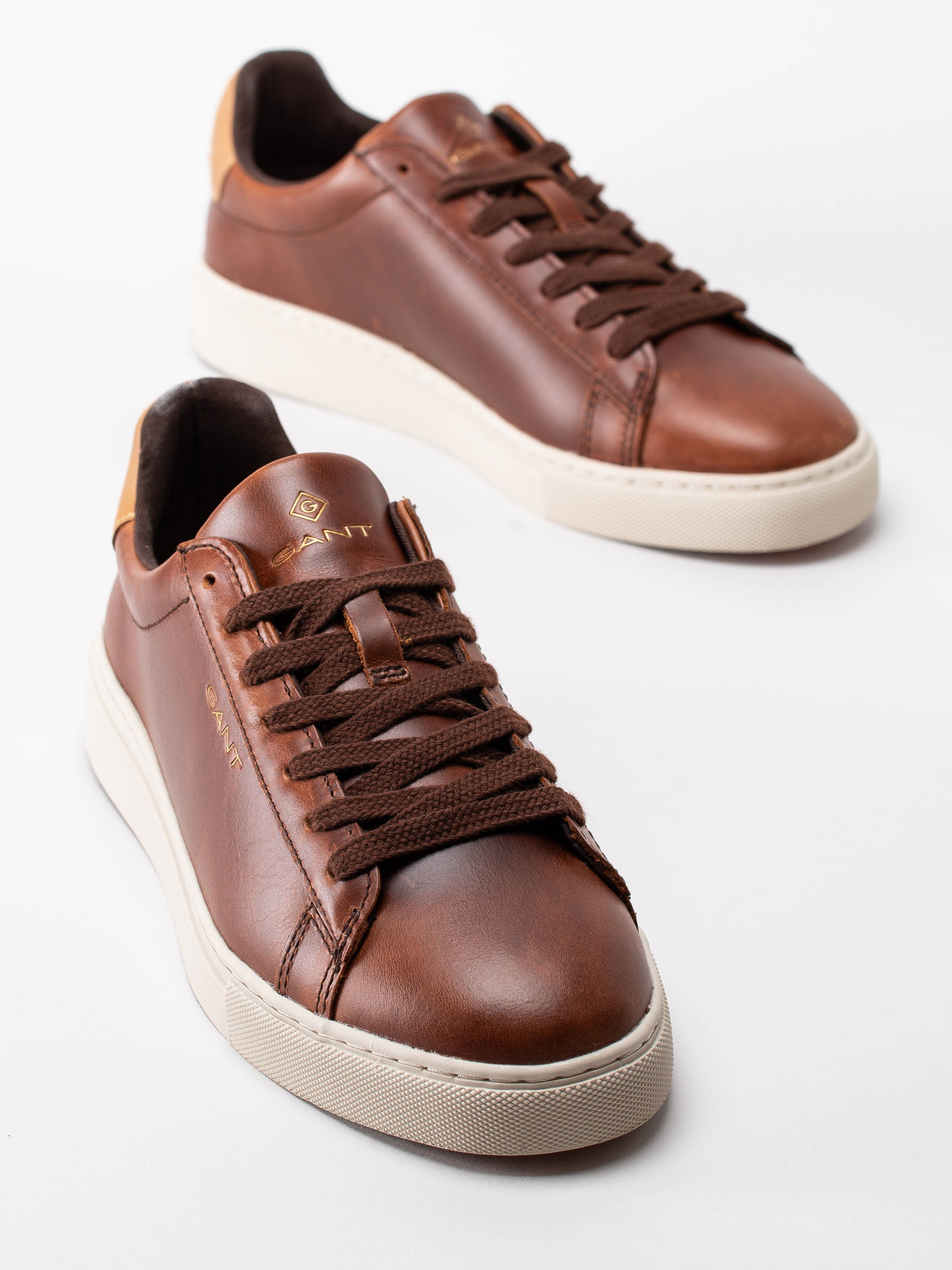 58203057 Gant Mc Julien Cognac Bruna stilfulla sneakers i skinn2020-08-26-230