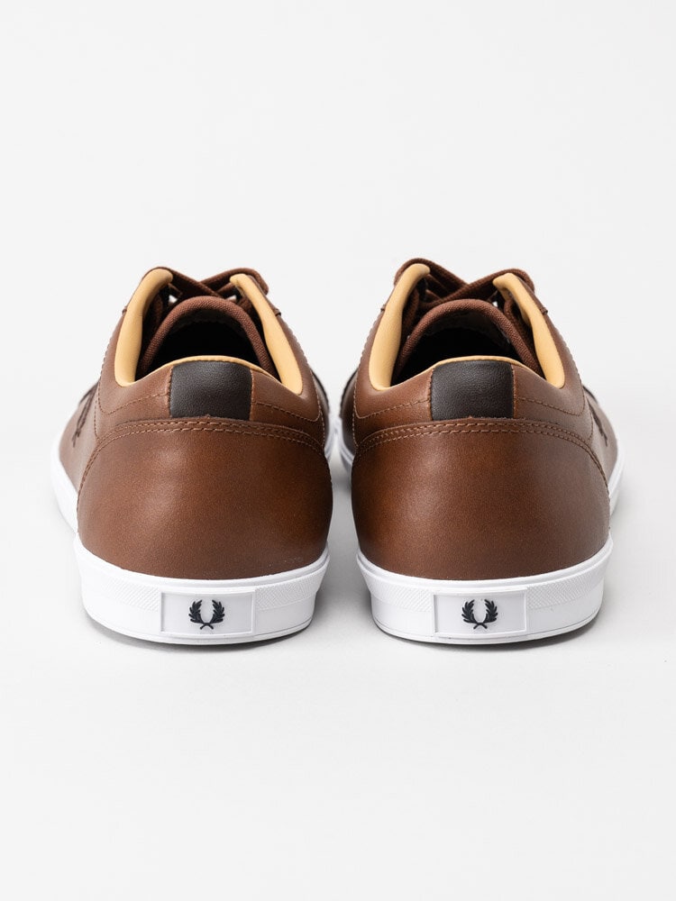 Fred Perry - Baseline leather - Bruna sneakers i skinn