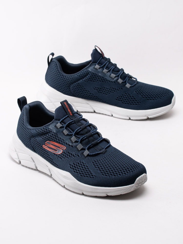 Skechers - Mens Relaxed Fit Equalizer 4.0 - Mörkblå slip on sportskor med Memory Foam sula