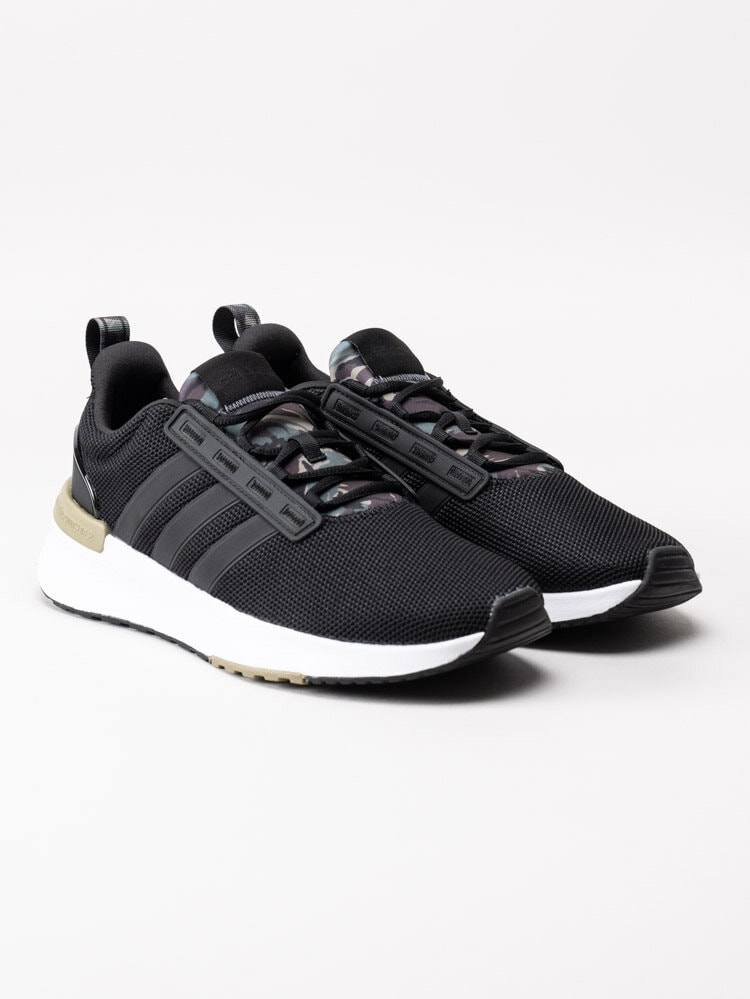 Adidas - Racer TR21 - Svarta sneakers i textil