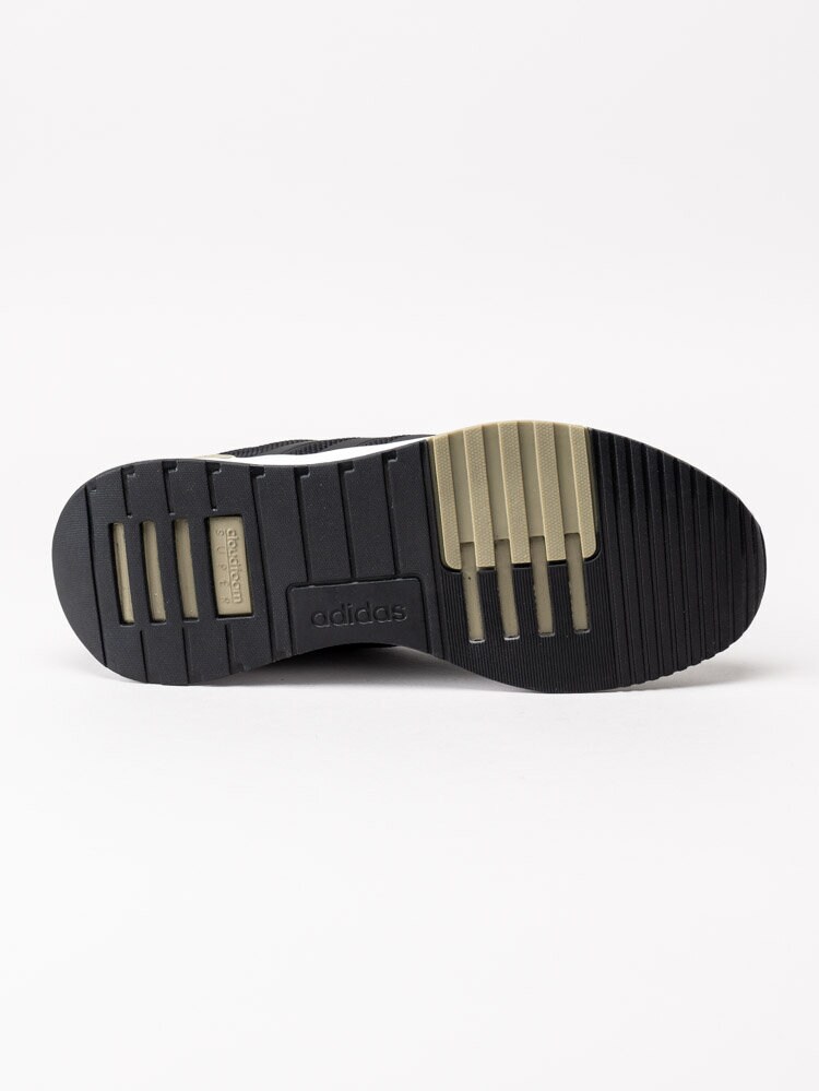 Adidas - Racer TR21 - Svarta sneakers i textil