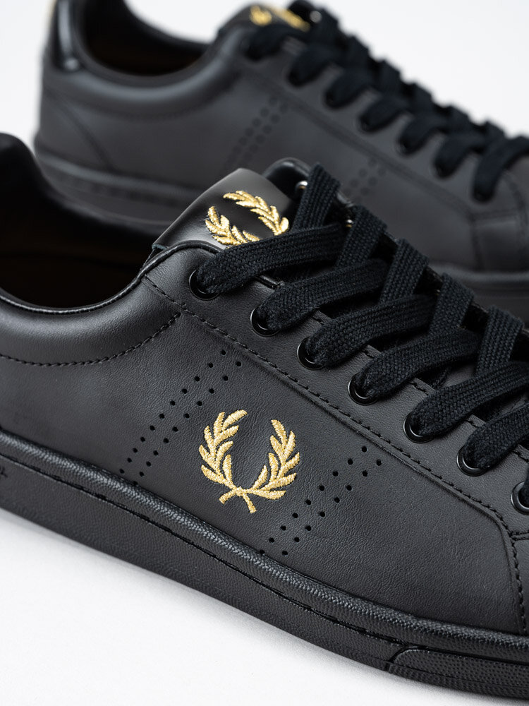 Fred Perry - Svarta sneakers i skinn