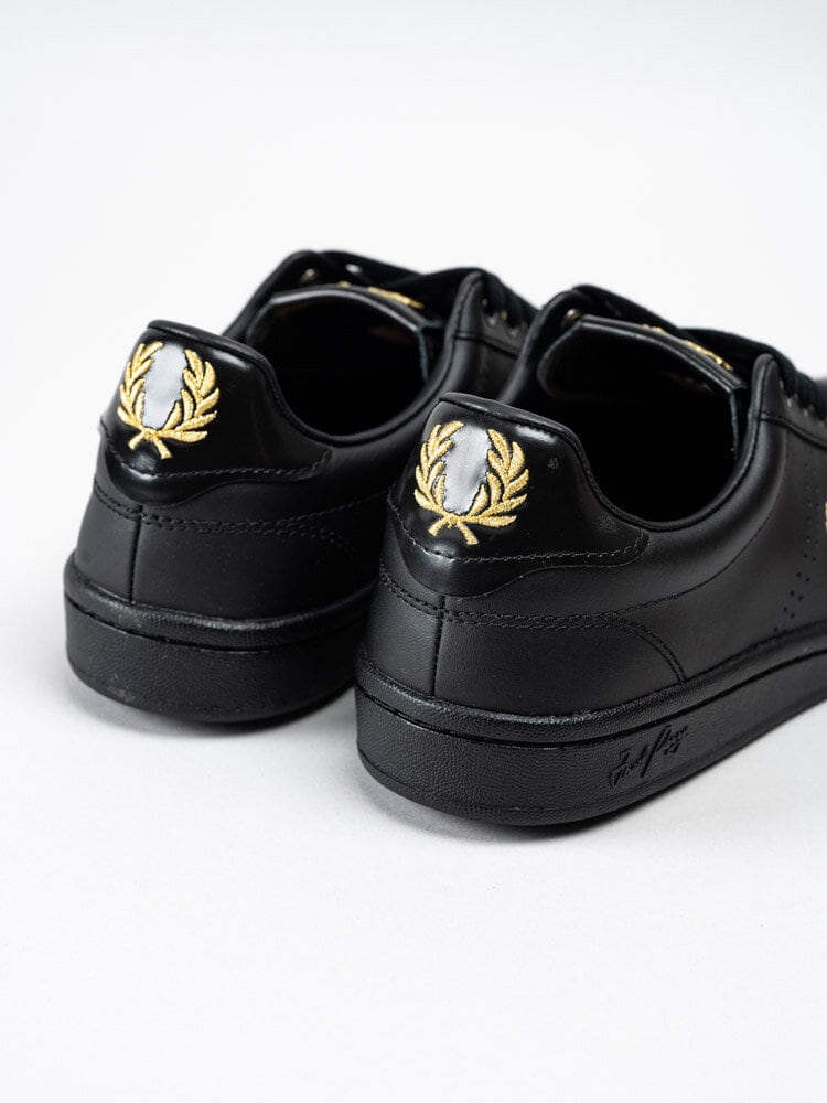 Fred Perry - Svarta sneakers i skinn