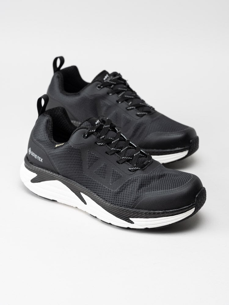 PoleCat - Actio Track GTX - Svarta sportiga sneakers med Gore-Tex