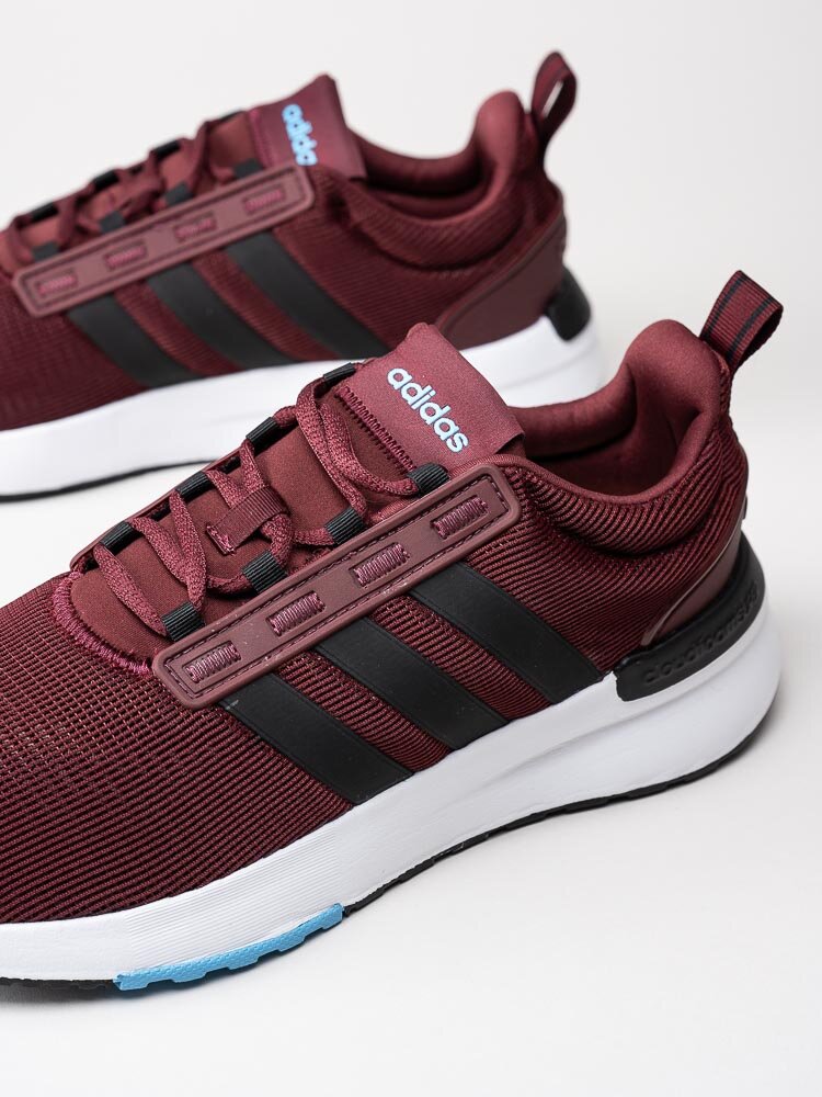 Adidas - Racer TR21 - Vinröda sneakers i textil med stripes