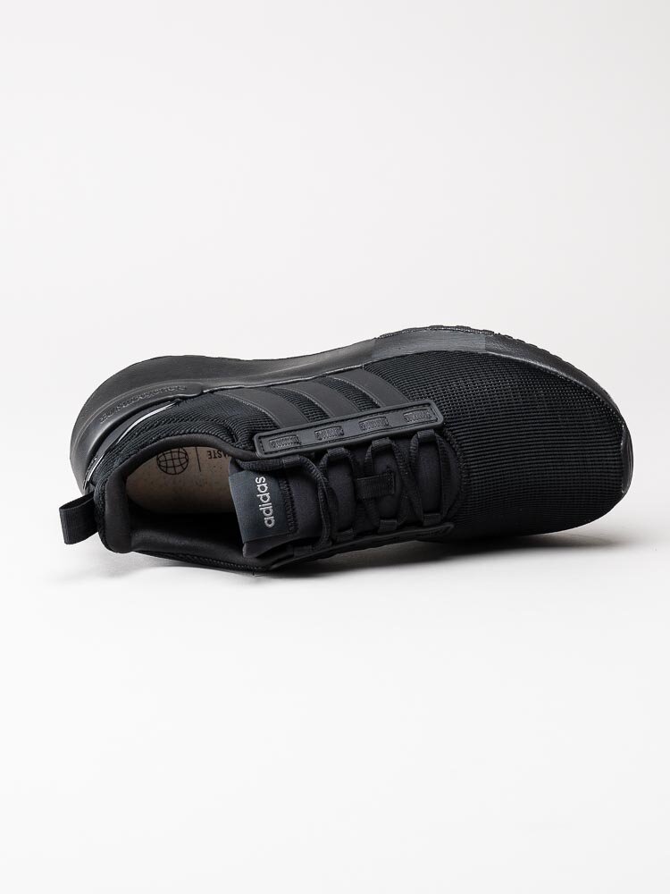 Adidas - Racer TR21 - Svarta sneakers i textil med stripes