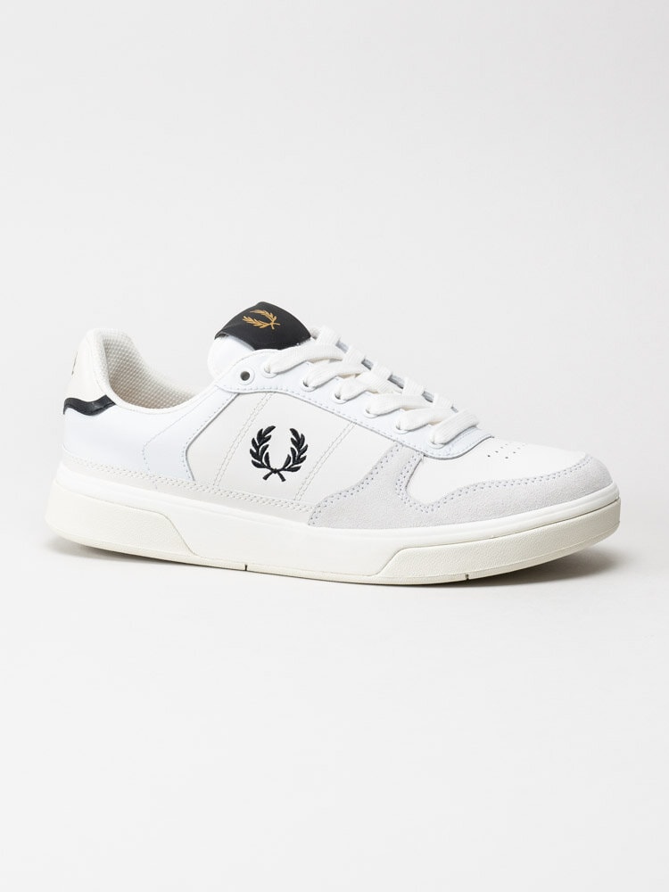 Fred Perry - B300 Leather - Vita sneakers i skinn