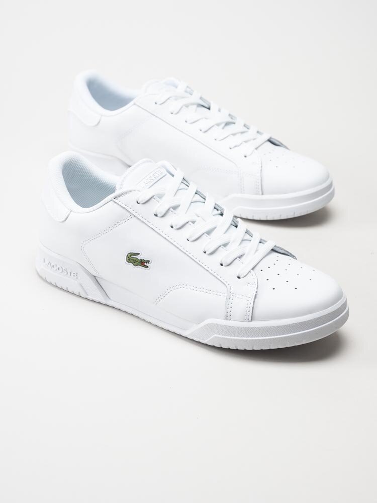 Lacoste - Twin Serve 0721 2 - Vita sneakers i skinn