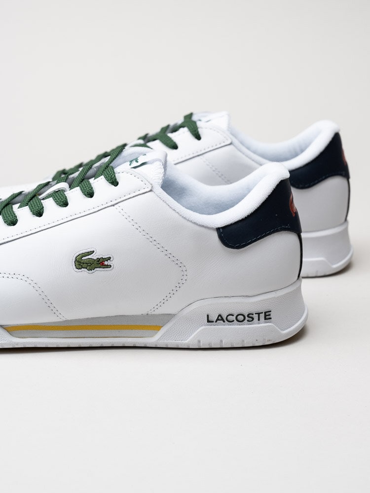 Lacoste - Twin Serve 0721 2 - Vita sneakers i skinn