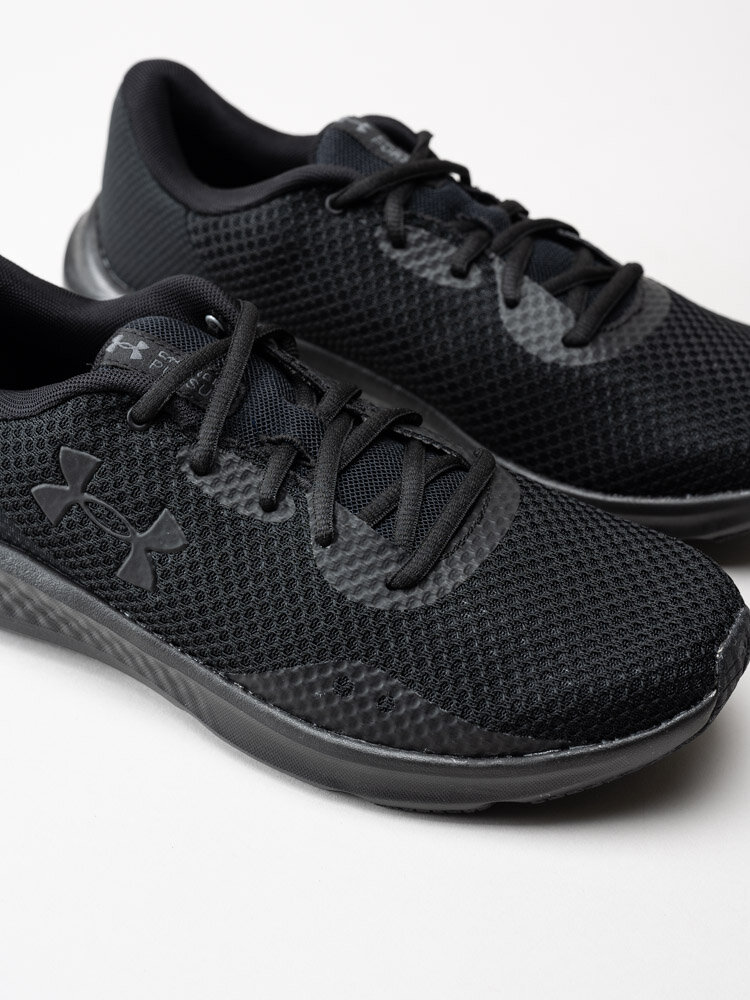 Under Armour - Charged Pursuit 3 - Svarta sneakers i textil