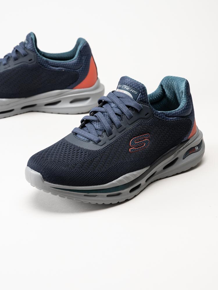 Skechers - Arch Fit Orvan - Marinblå sportskor i textil