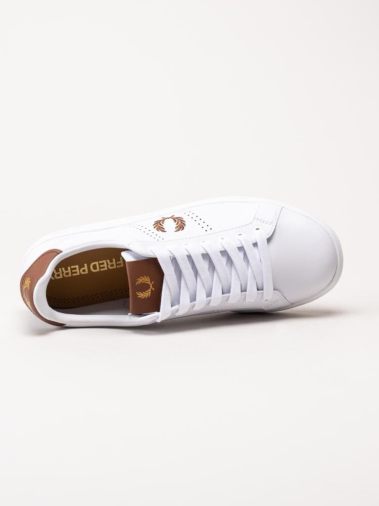 Fred Perry - B721 Leather - Vita tennis sneakers i skinn