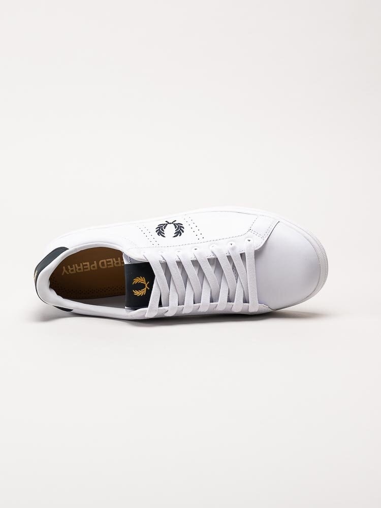 Fred Perry - B721 leather - Vita sneakers i skinn