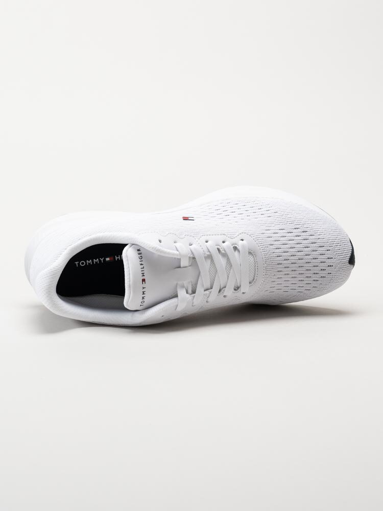Tommy Hilfiger - Lightweight Runner Knit Flag - Vita sneakers i textil