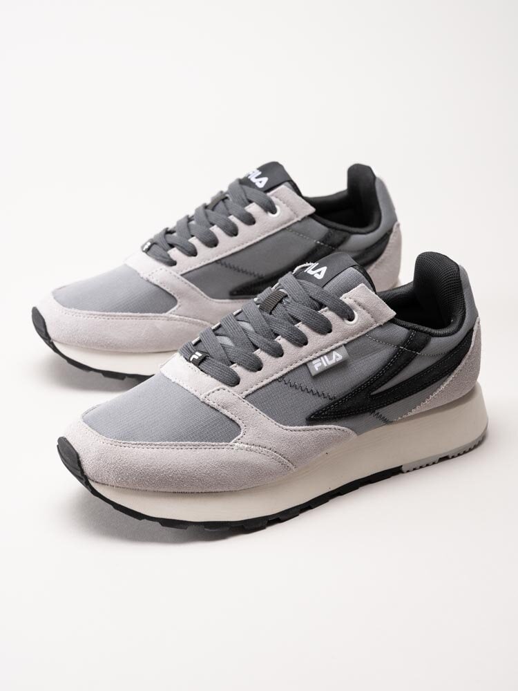 FILA - Run Formation - Grå retrosneakers i mocka