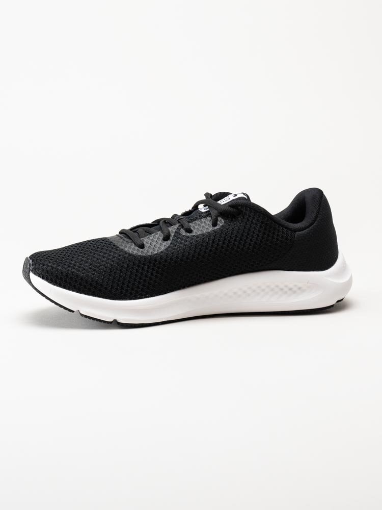 Under Armour - Charged Pursuit 3 - Svarta sneakers i textil