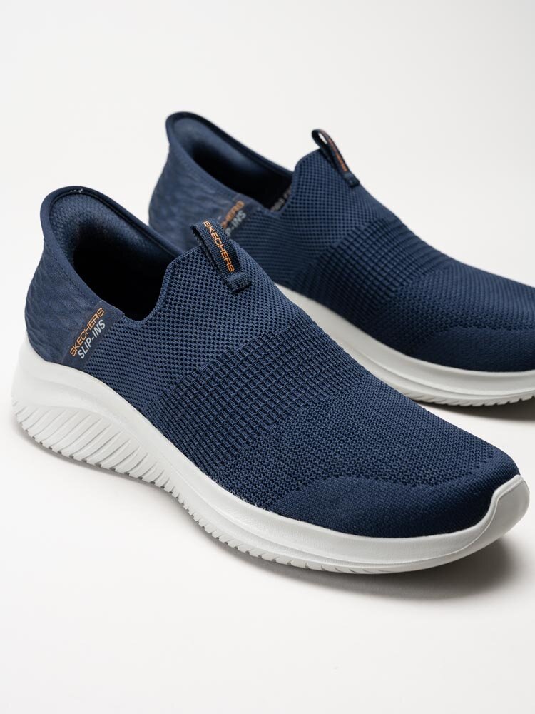 Skechers - Ultra Flex 3.0 - Mörkblå slip on sneakers i textil