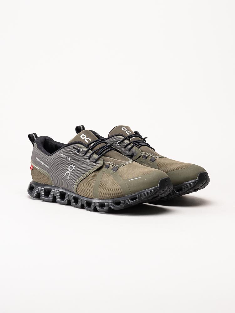 On - Cloud 5 Waterproof - Gröna sportiga sneakers i textil