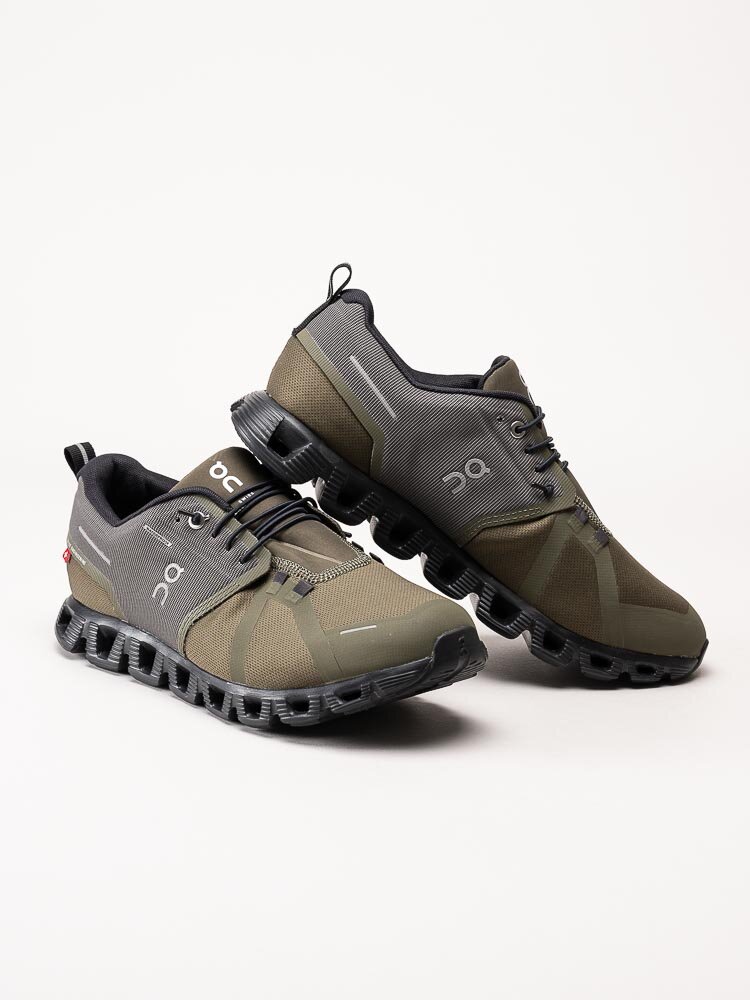 On - Cloud 5 Waterproof - Gröna sportiga sneakers i textil