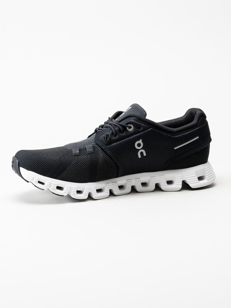 On - Cloud 5 - Svarta sportiga sneakers i textil